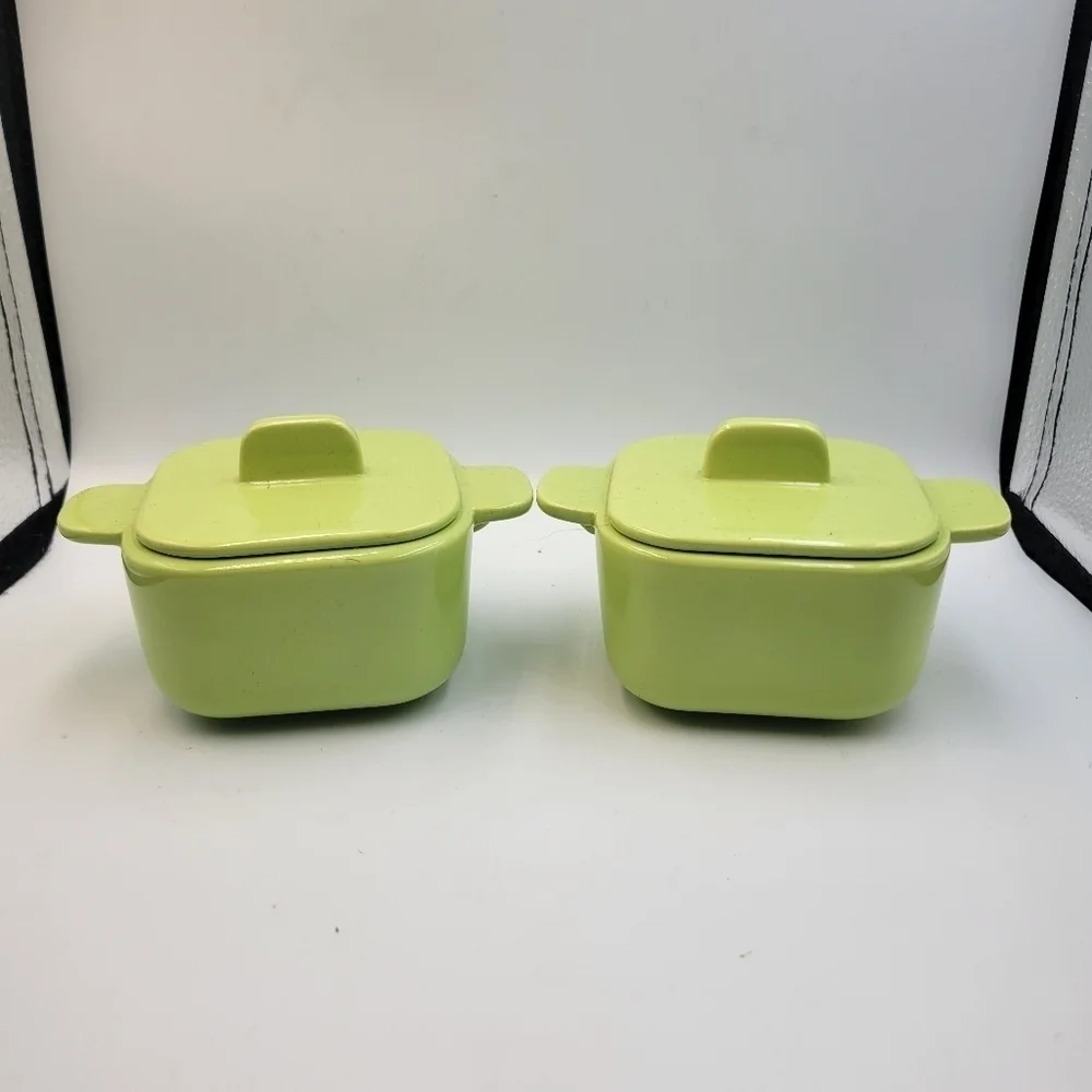 Vintage Franciscan Tiempo Covered Ramekins - set of 2